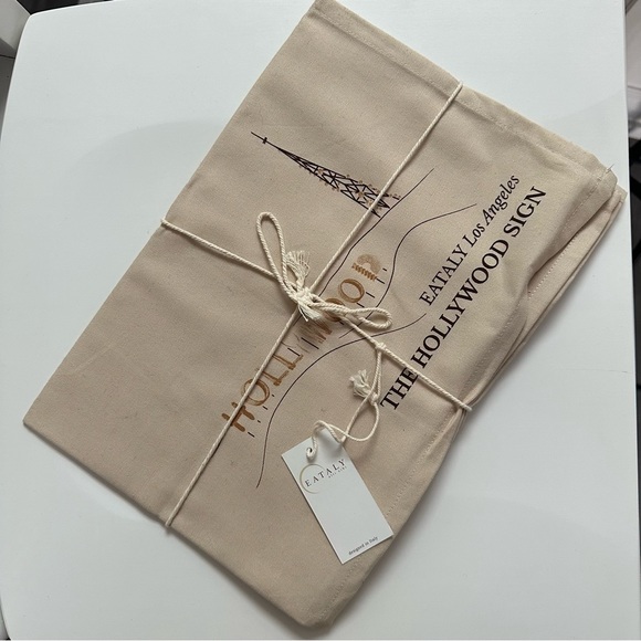 NWT Eataly Los Angeles Hollywood Limited Edition Table Cloth / Kitchen Towel - Picture 1 of 6